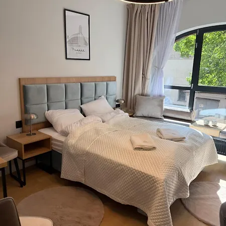 Jtb In The Centr Of Апартаменты *